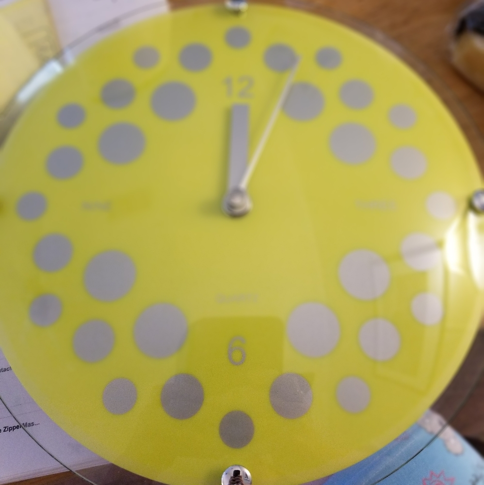 Well Clock - Picture 2 of 3